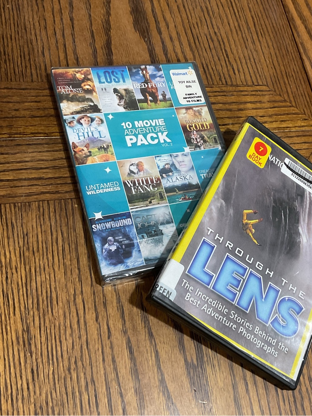 10 adventure movies plus an adventure photography  DVD 📀